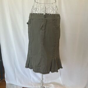 Vintage Diesel Olive Green Women's Skirt - Casual Utility Style